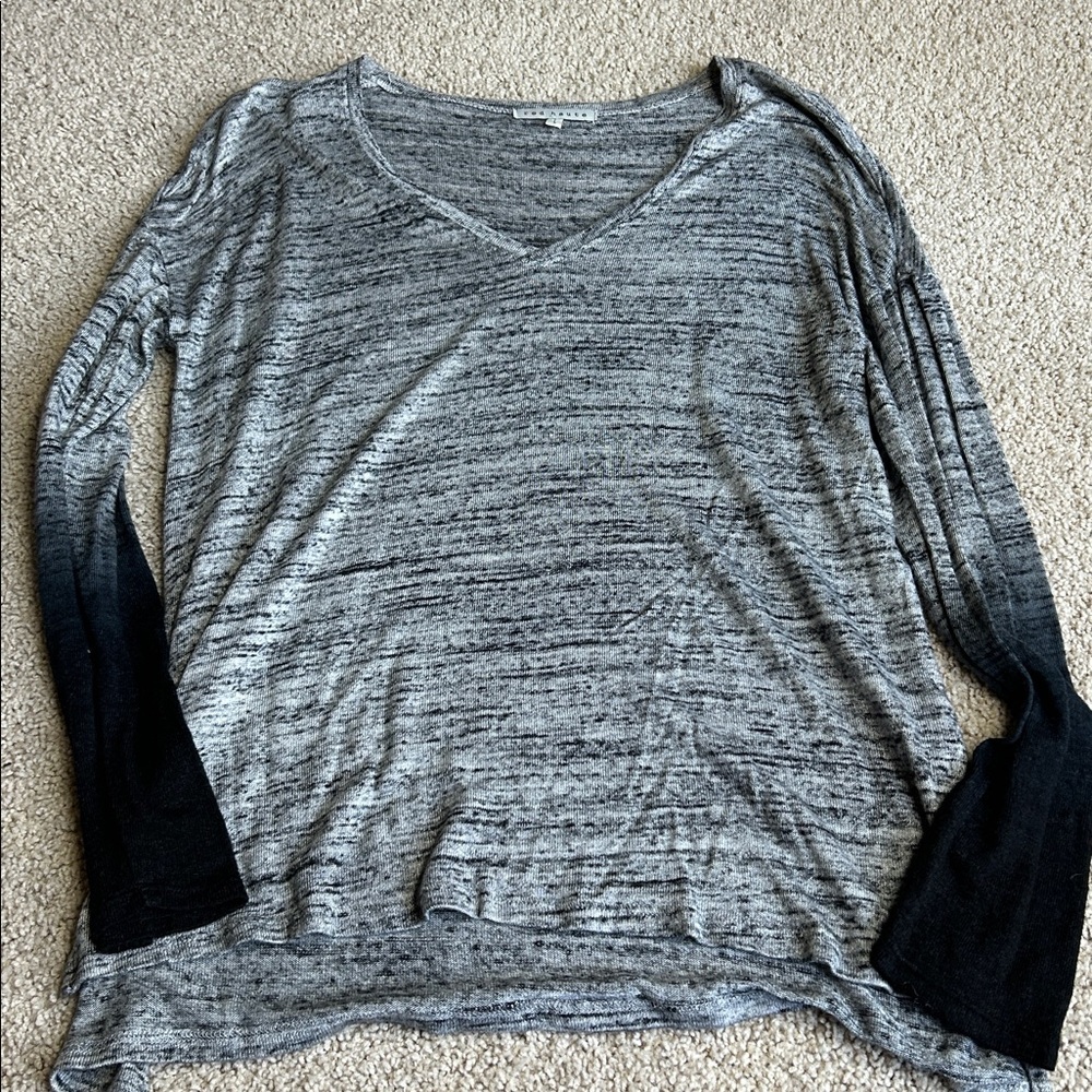 RED HAUTE LIGHTWEIGHT SWEATER - Picture 4 of 5